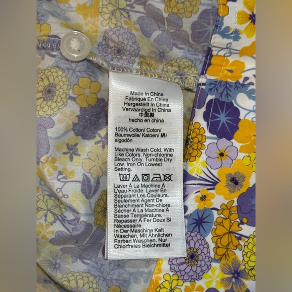 J. Crew Floral Chic Button-Down long sleeve Top - Size 12 - Picture 10 of 12